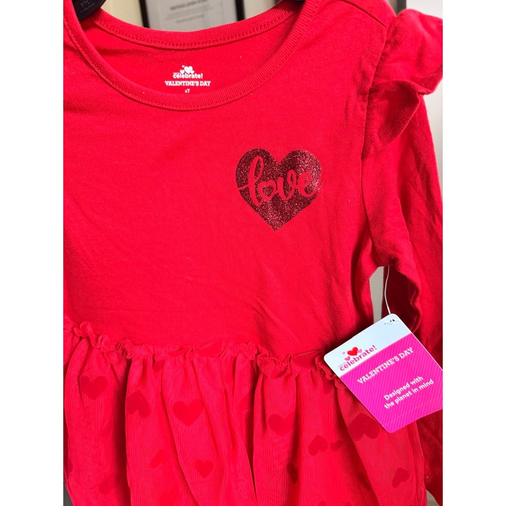 NWT‎ Girls red hearts Valentine's Day Love dress 4t
